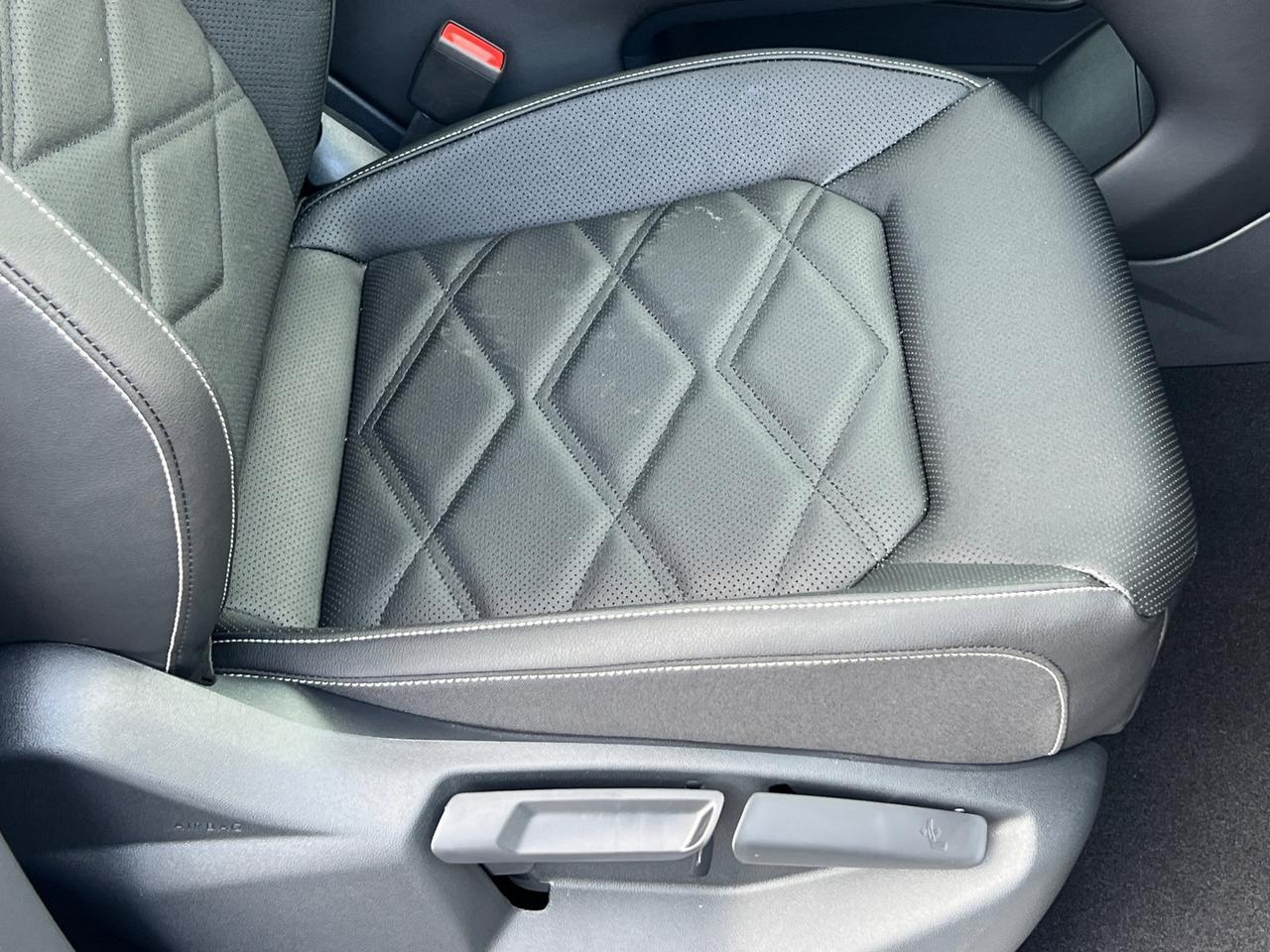 2026 Volkswagen Atlas 2.0T SE w/Technology Hagerstown MD