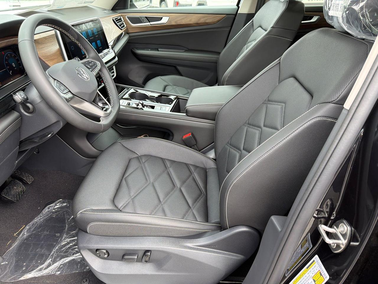 2026 Volkswagen Atlas 2.0T SE w/Technology Hagerstown MD