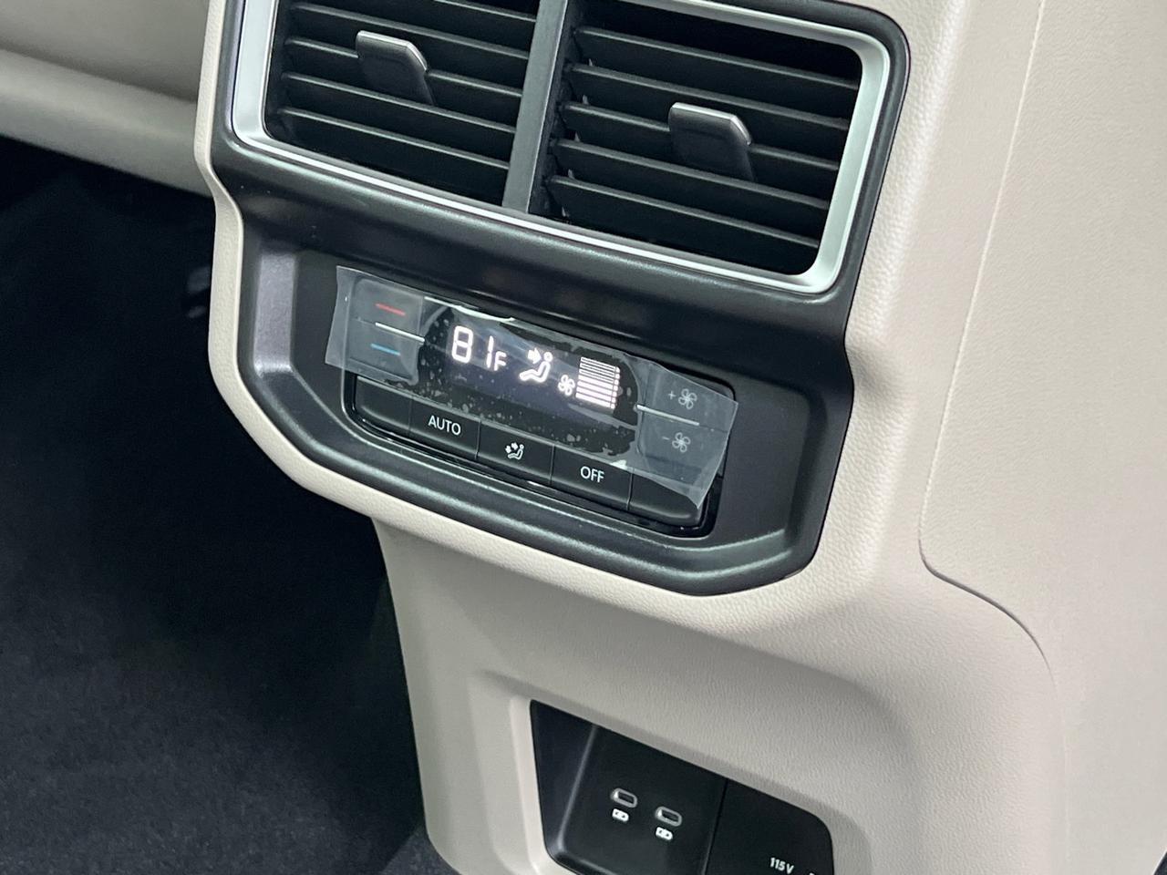 2026 Volkswagen Atlas 2.0T SE w/Technology Hagerstown MD