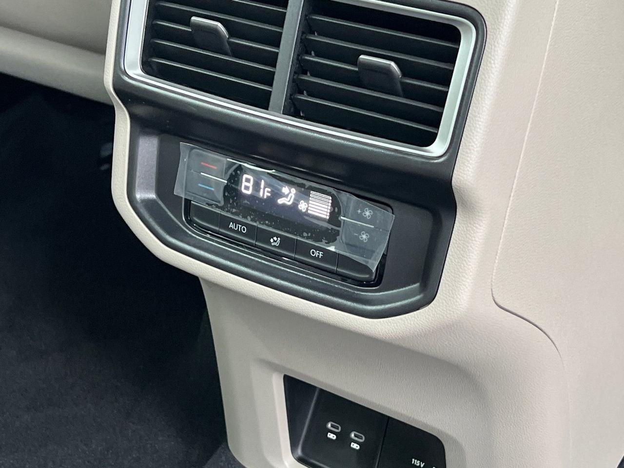 2026 Volkswagen Atlas 2.0T SE w/Technology Hagerstown MD