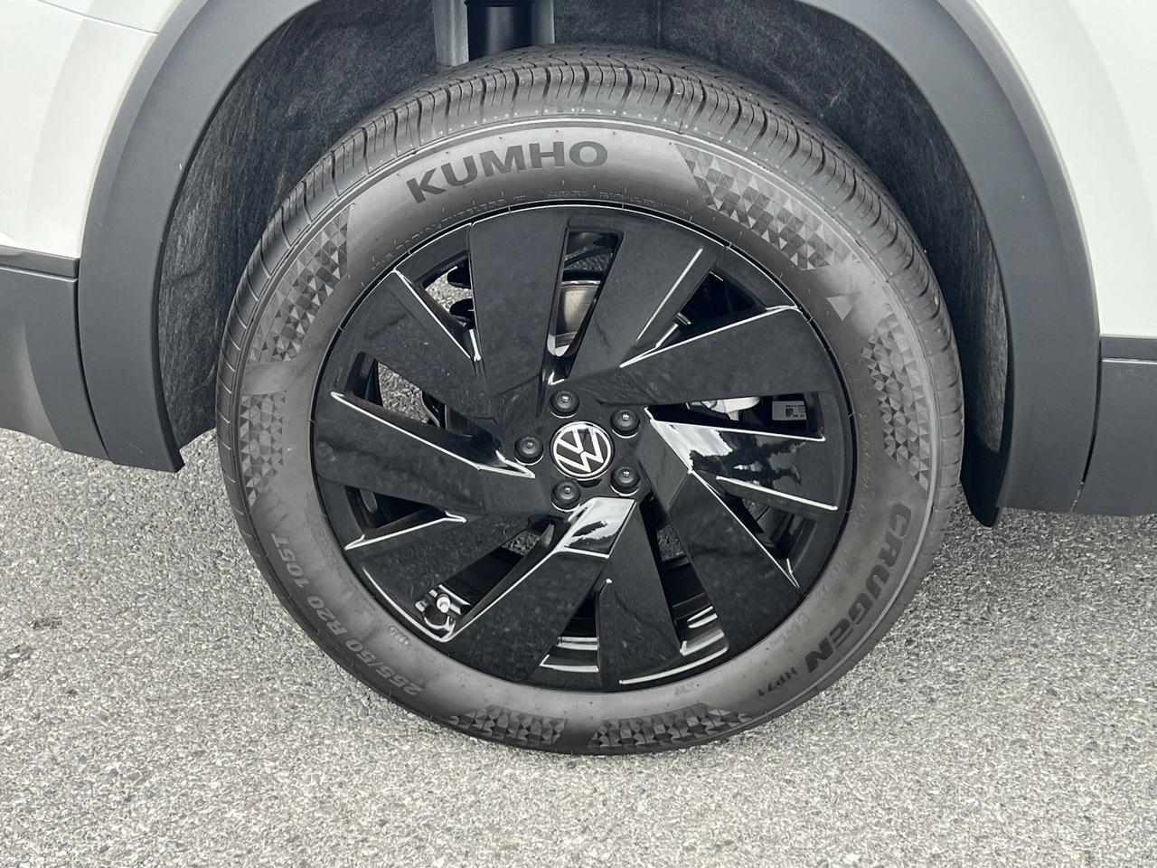 2026 Volkswagen Atlas 2.0T SE w/Technology Hagerstown MD