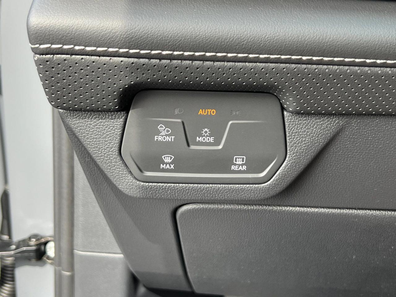 2026 Volkswagen Atlas 2.0T SE w/Technology Hagerstown MD