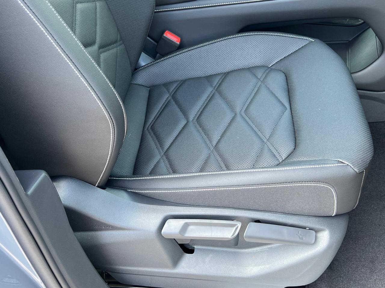 2026 Volkswagen Atlas 2.0T SE w/Technology Hagerstown MD