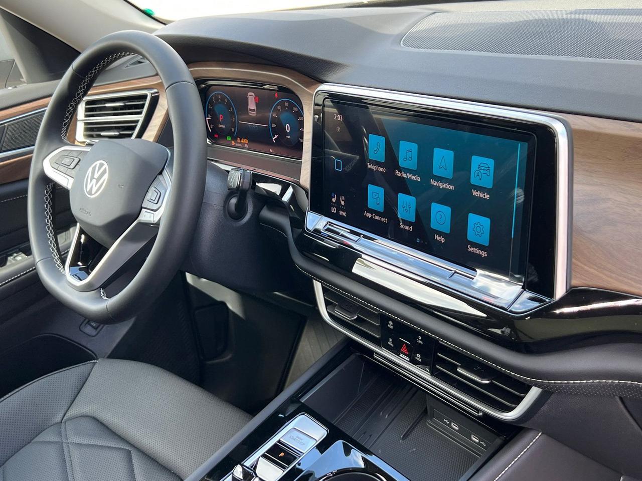 2026 Volkswagen Atlas 2.0T SE w/Technology Hagerstown MD