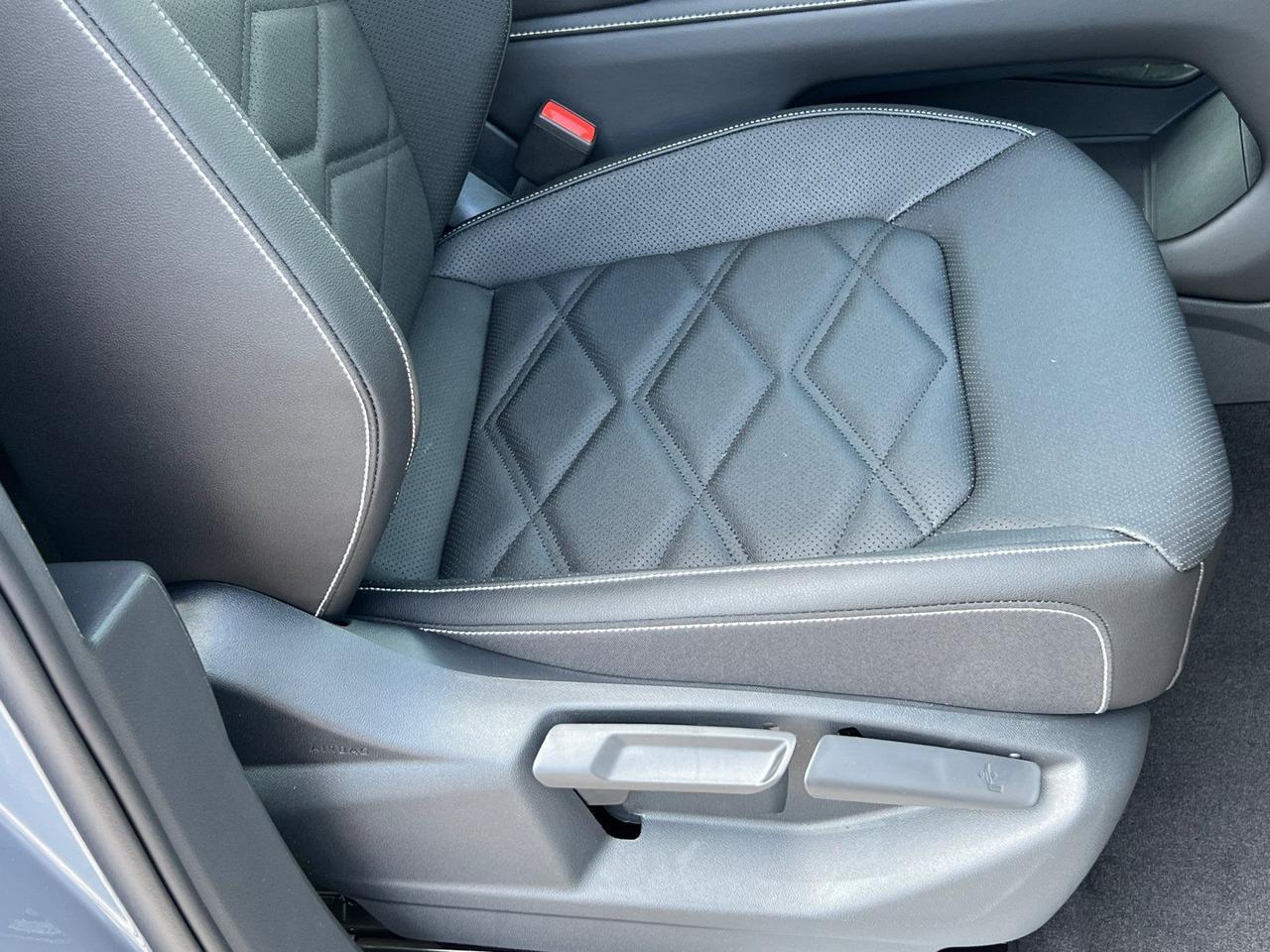 2026 Volkswagen Atlas 2.0T SE w/Technology Hagerstown MD