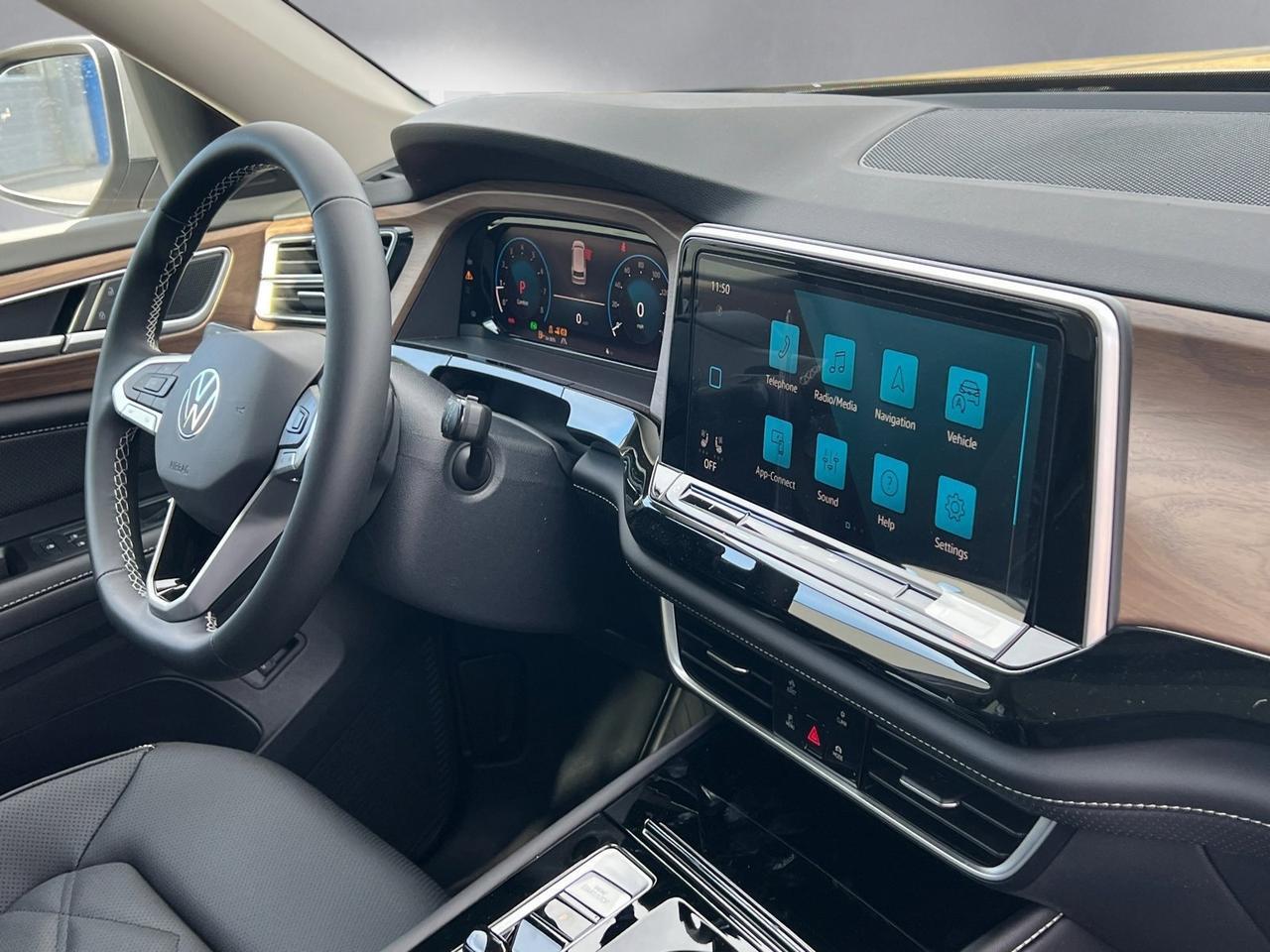 2026 Volkswagen Atlas 2.0T SE w/Technology Hagerstown MD