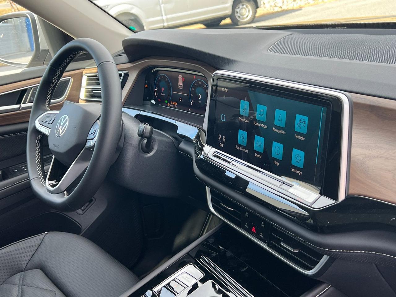 2026 Volkswagen Atlas 2.0T SE w/Technology Hagerstown MD