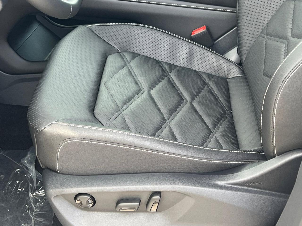 2026 Volkswagen Atlas 2.0T SE w/Technology Hagerstown MD