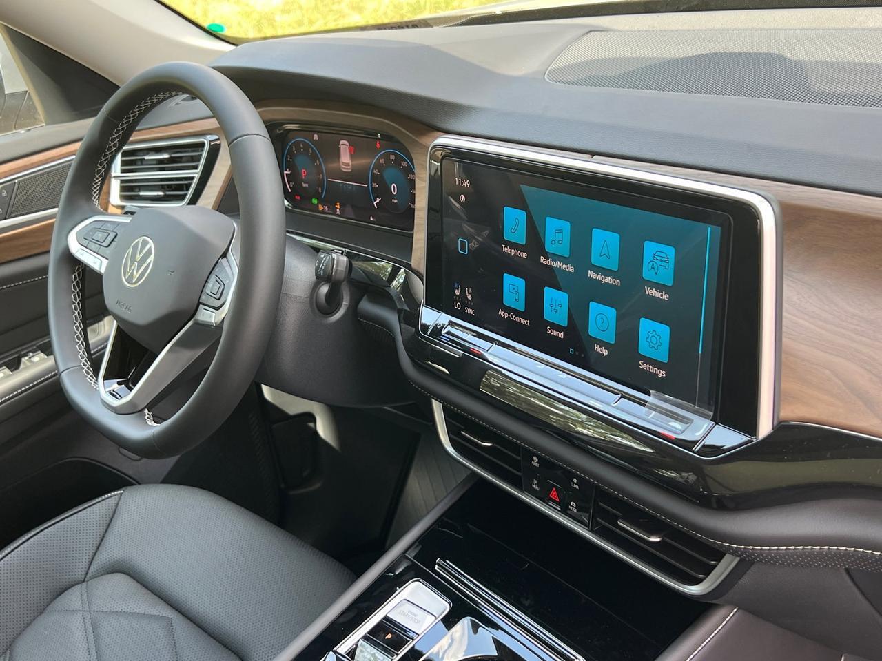 2026 Volkswagen Atlas 2.0T SE w/Technology Hagerstown MD