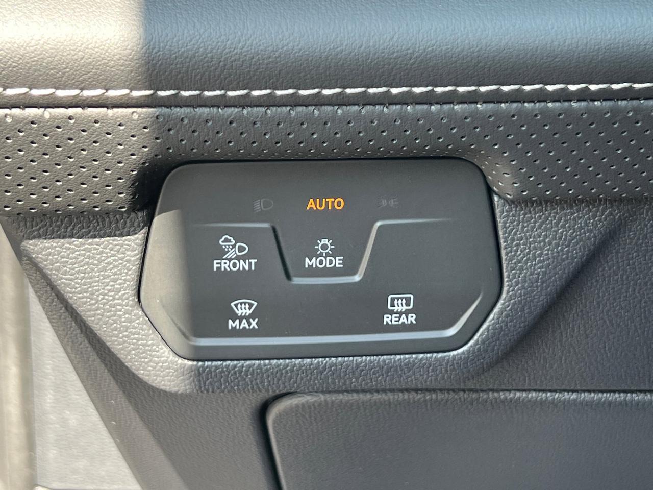 2026 Volkswagen Atlas 2.0T SE w/Technology Hagerstown MD