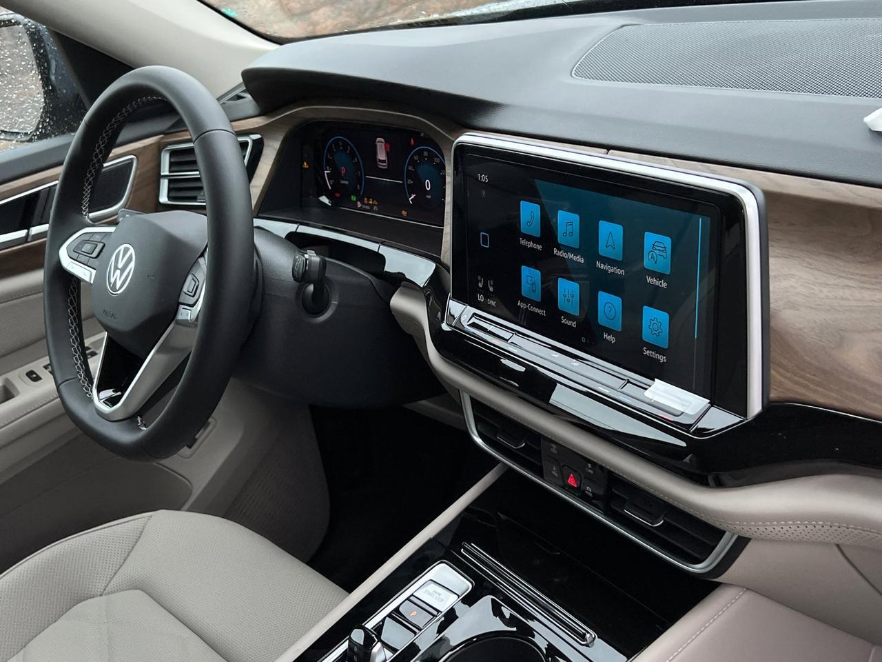 2026 Volkswagen Atlas 2.0T SE w/Technology Hagerstown MD