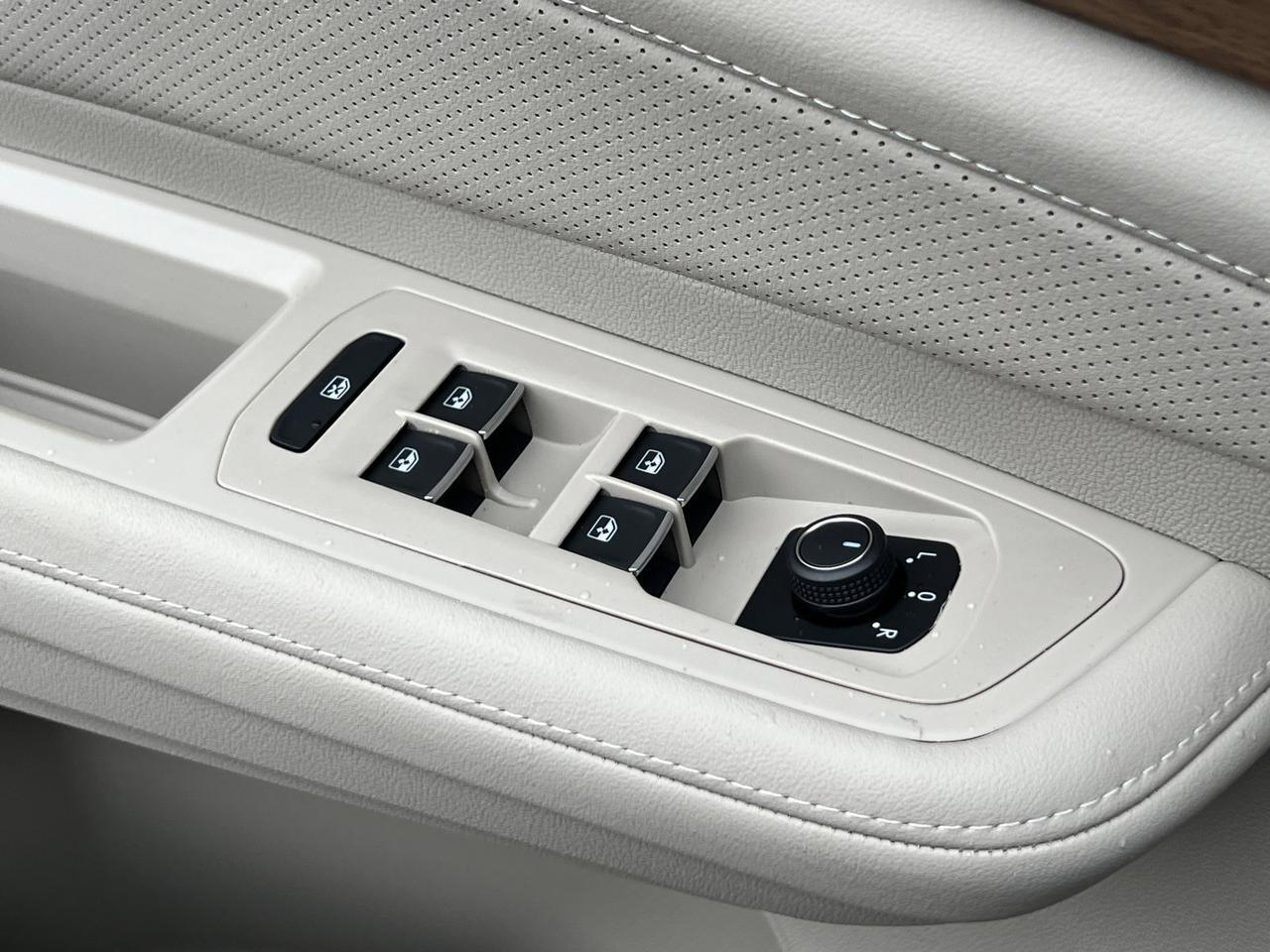 2026 Volkswagen Atlas 2.0T SE w/Technology Hagerstown MD