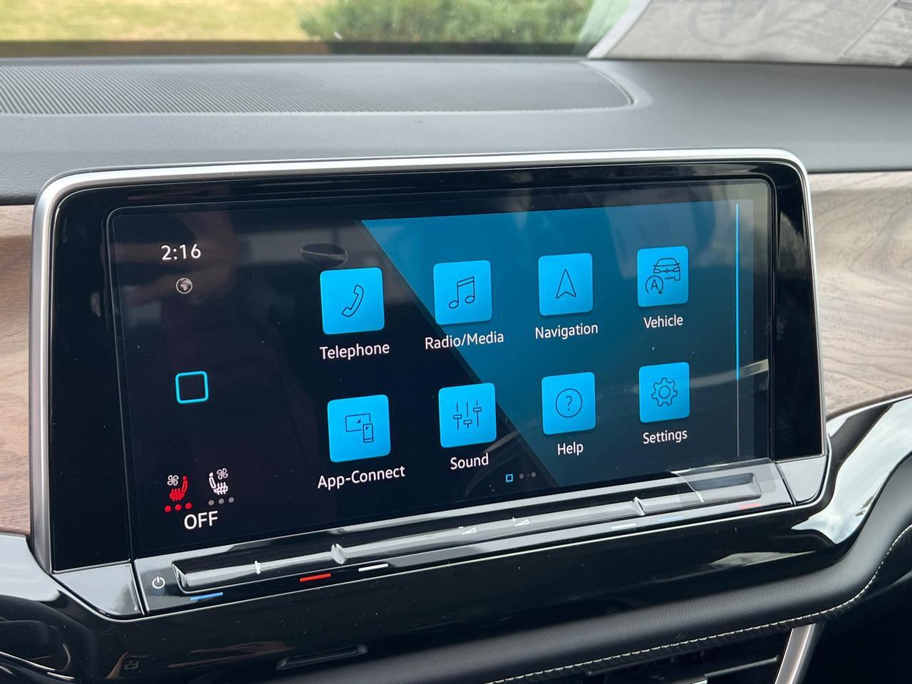 2026 Volkswagen Atlas 2.0T SE w/Technology Hagerstown MD