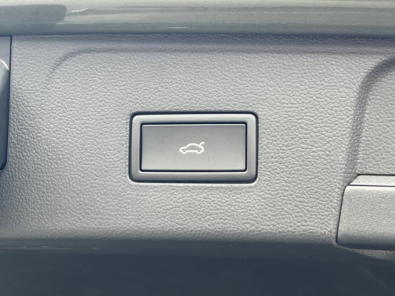 2026 Volkswagen Atlas 2.0T SE w/Technology Hagerstown MD