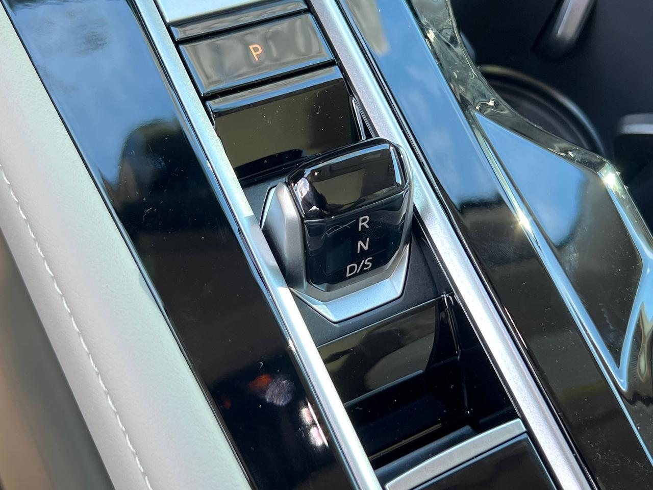 2026 Volkswagen Atlas 2.0T SE w/Technology Hagerstown MD