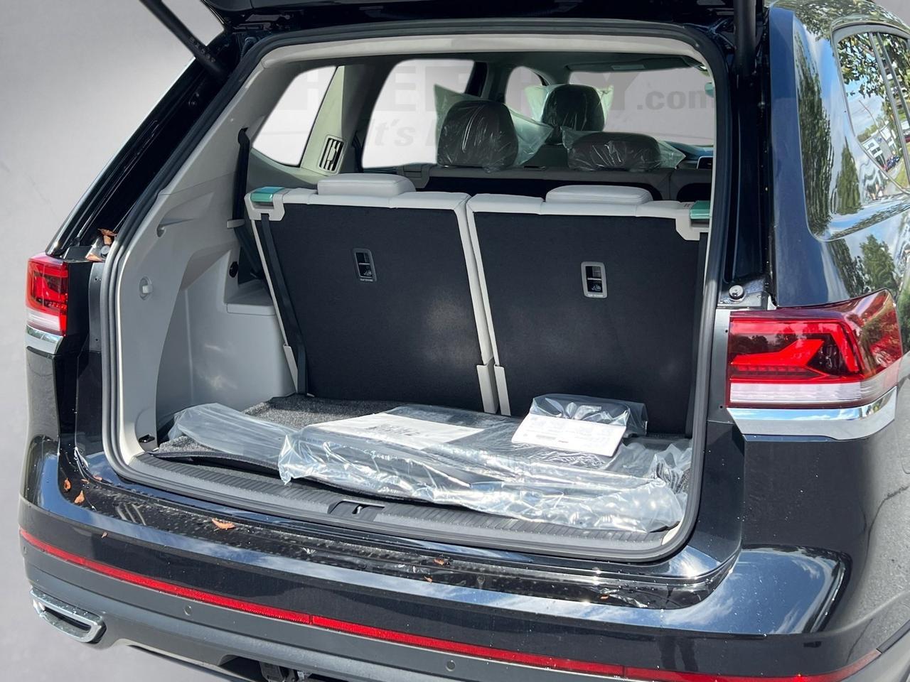 2026 Volkswagen Atlas 2.0T SE w/Technology Hagerstown MD