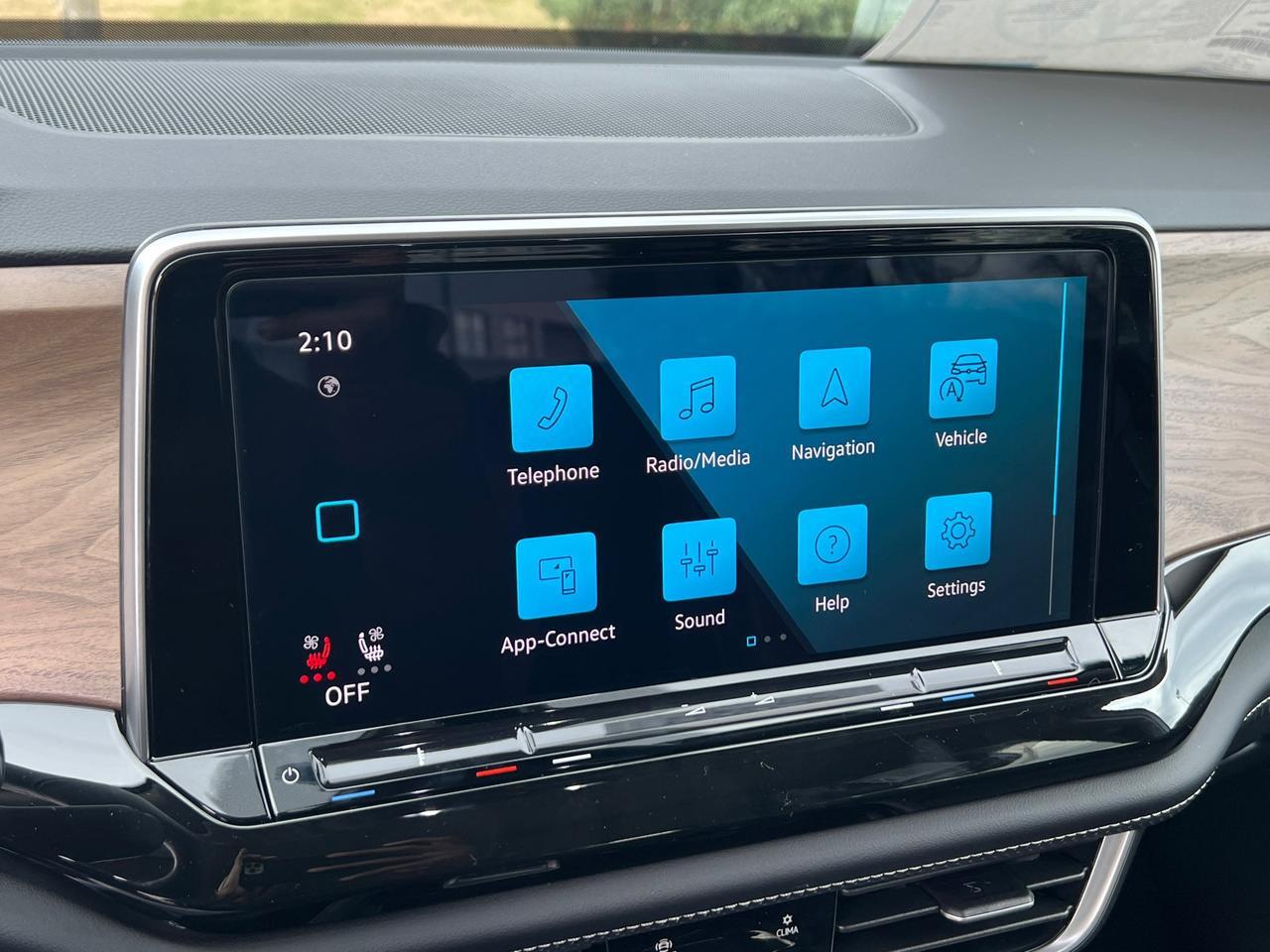 2026 Volkswagen Atlas 2.0T SE w/Technology Hagerstown MD