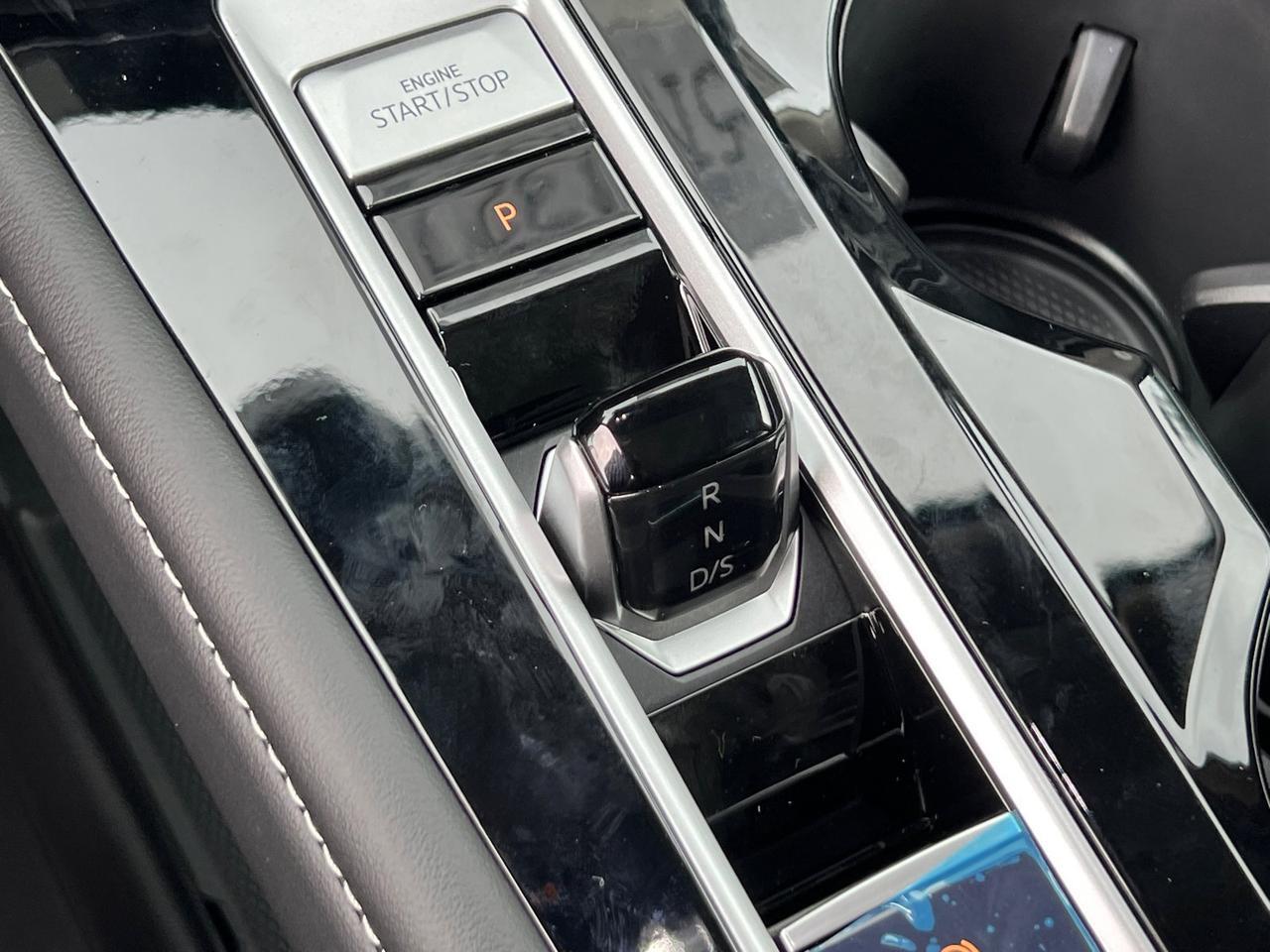 2026 Volkswagen Atlas 2.0T SE w/Technology Hagerstown MD