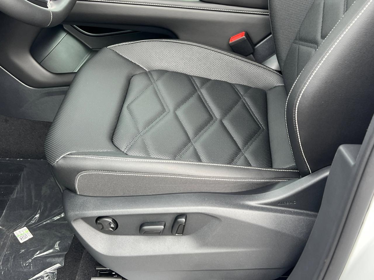 2026 Volkswagen Atlas 2.0T SE w/Technology Hagerstown MD