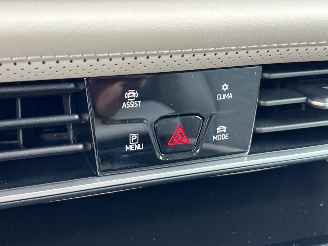 2026 Volkswagen Atlas 2.0T SE w/Technology Hagerstown MD