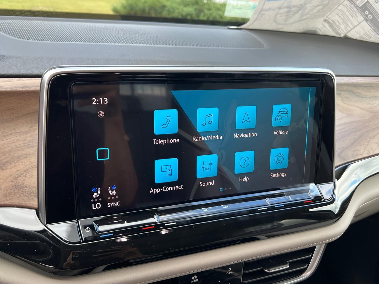 2026 Volkswagen Atlas 2.0T SE w/Technology Hagerstown MD