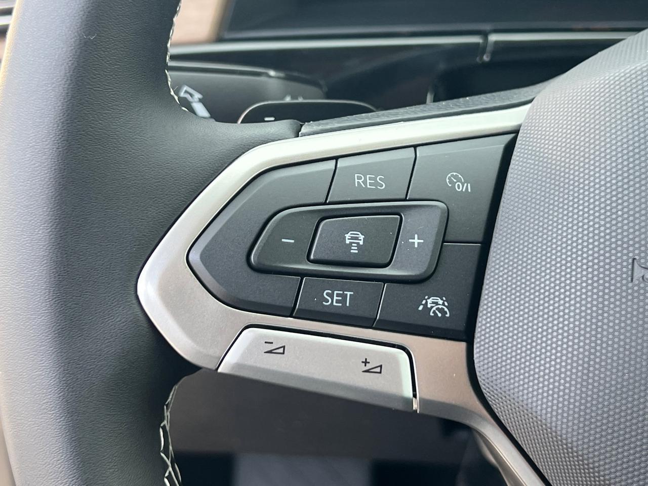 2026 Volkswagen Atlas 2.0T SE w/Technology Hagerstown MD