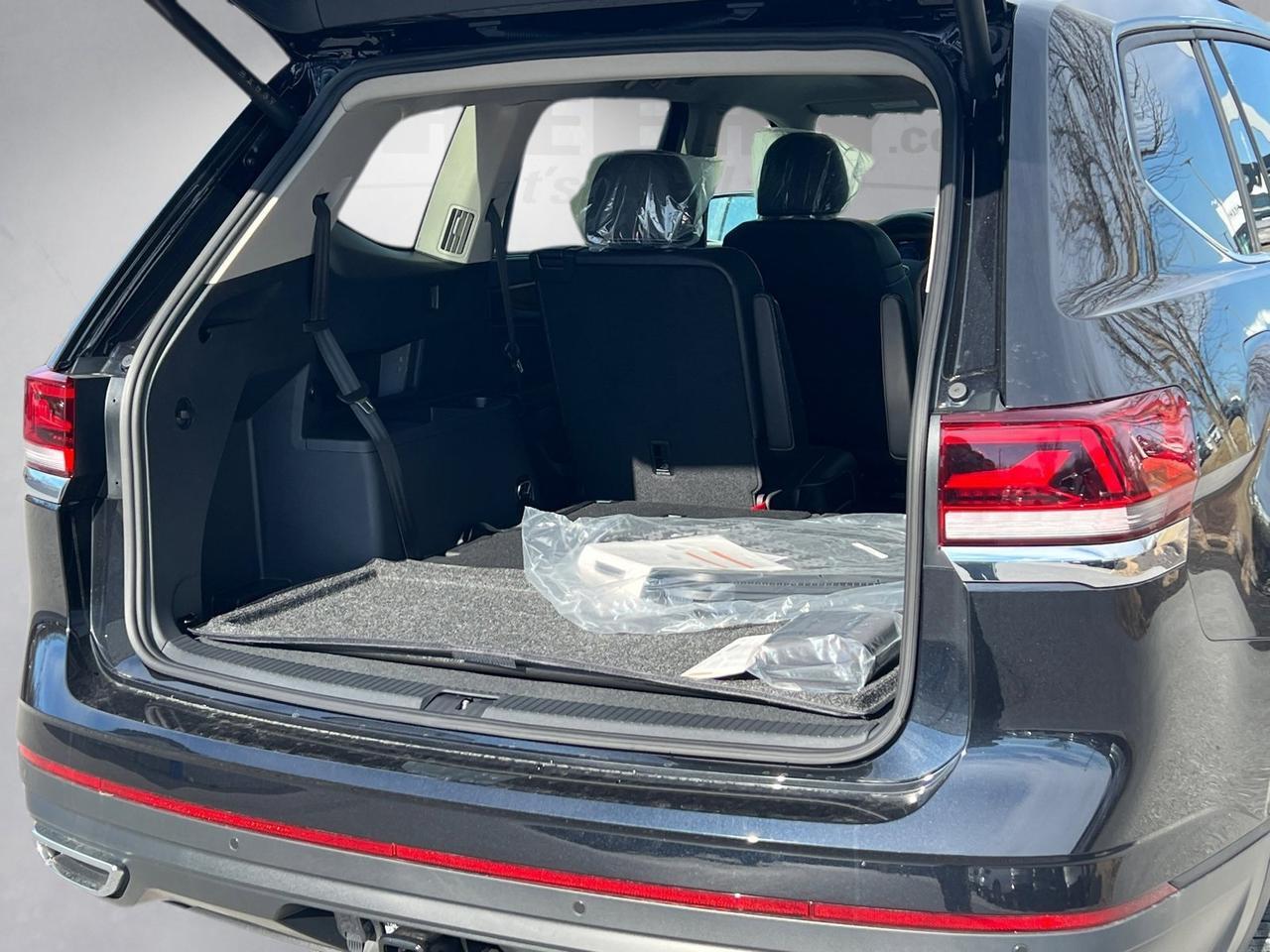 2026 Volkswagen Atlas 2.0T SE w/Technology Hagerstown MD