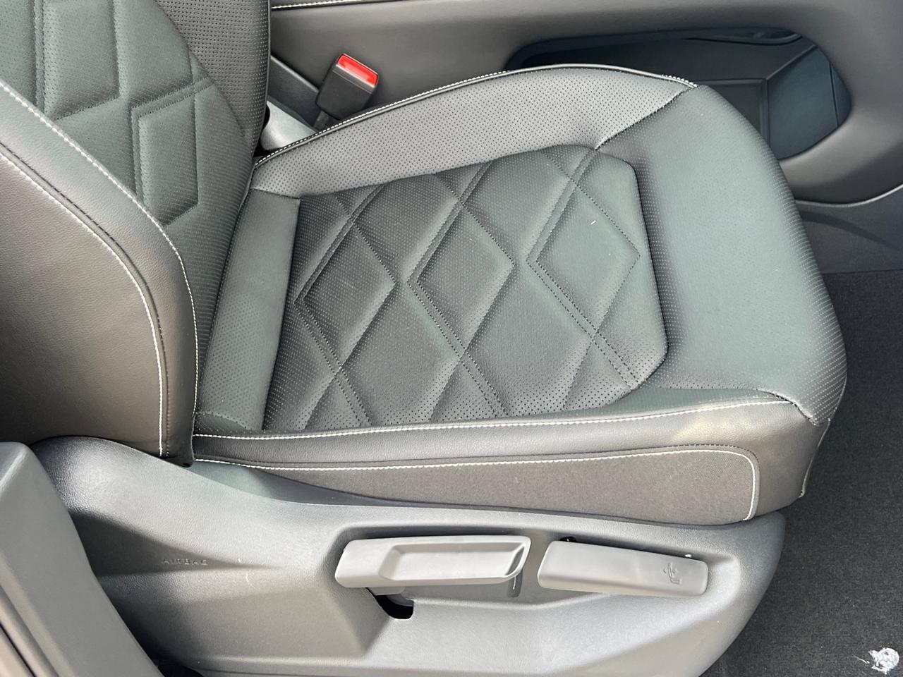 2026 Volkswagen Atlas 2.0T SE w/Technology Hagerstown MD