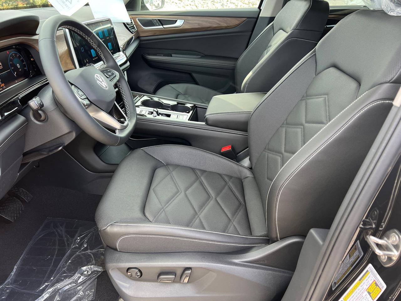 2026 Volkswagen Atlas 2.0T SE w/Technology Hagerstown MD