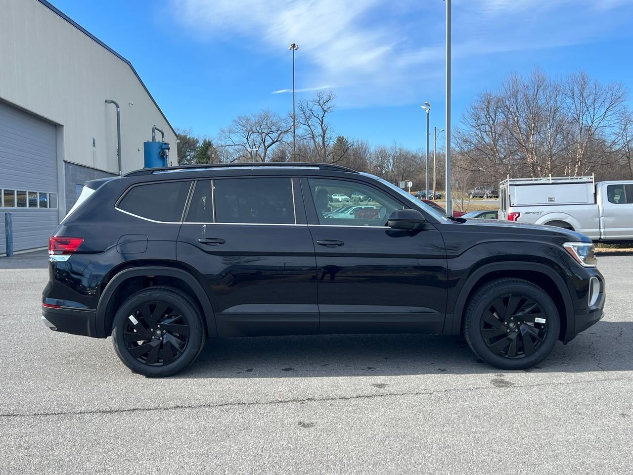 2026 Volkswagen Atlas 2.0T SE w/Technology Hagerstown MD