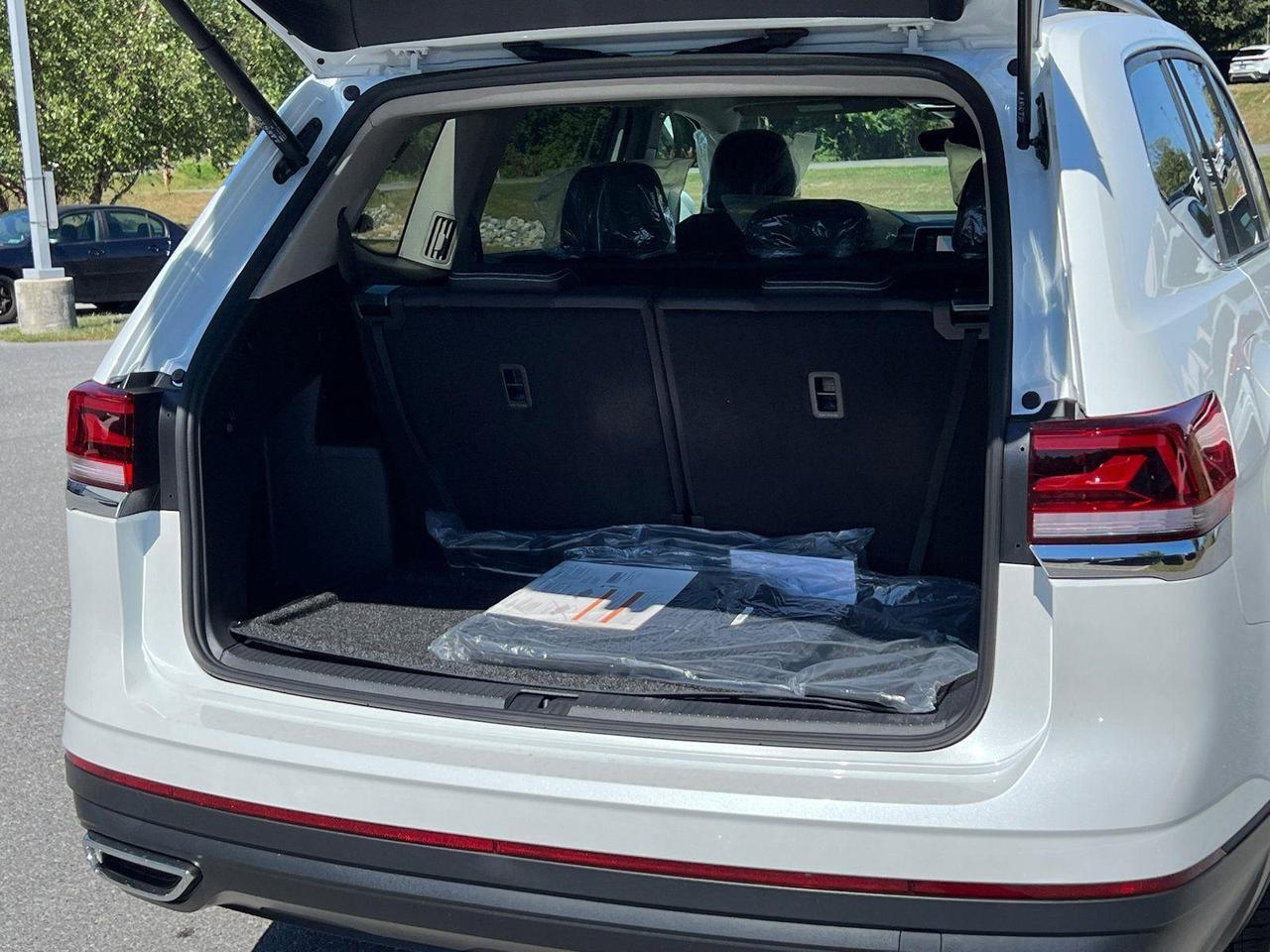 2026 Volkswagen Atlas 2.0T SE Hagerstown MD