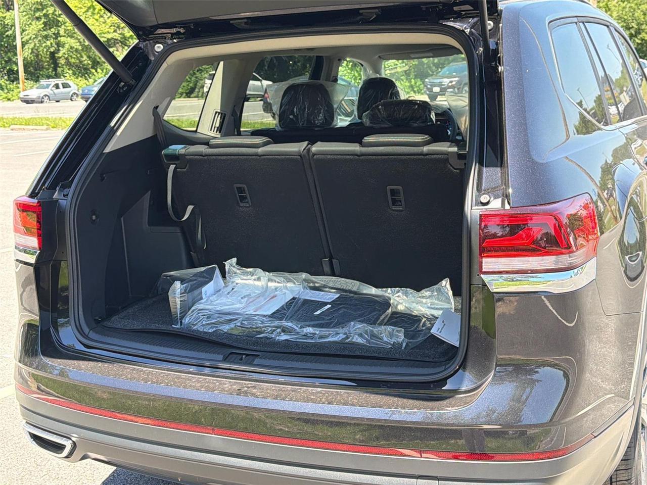 2026 Volkswagen Atlas 2.0T SE Hagerstown MD