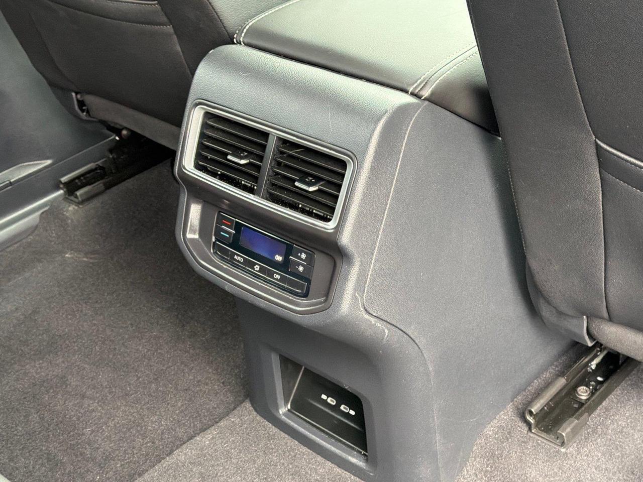 2026 Volkswagen Atlas 2.0T SE Hagerstown MD