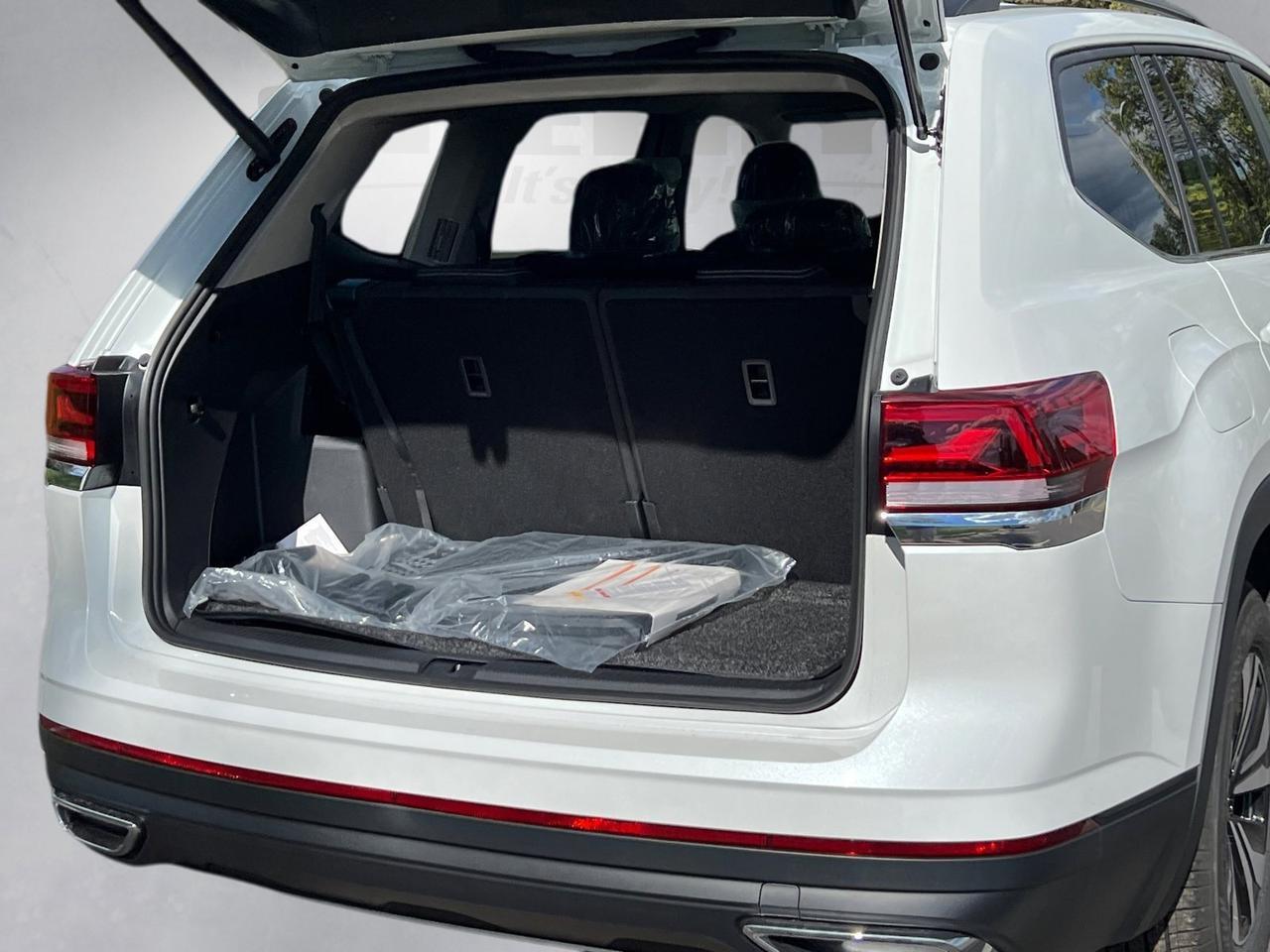 2026 Volkswagen Atlas 2.0T SE Hagerstown MD