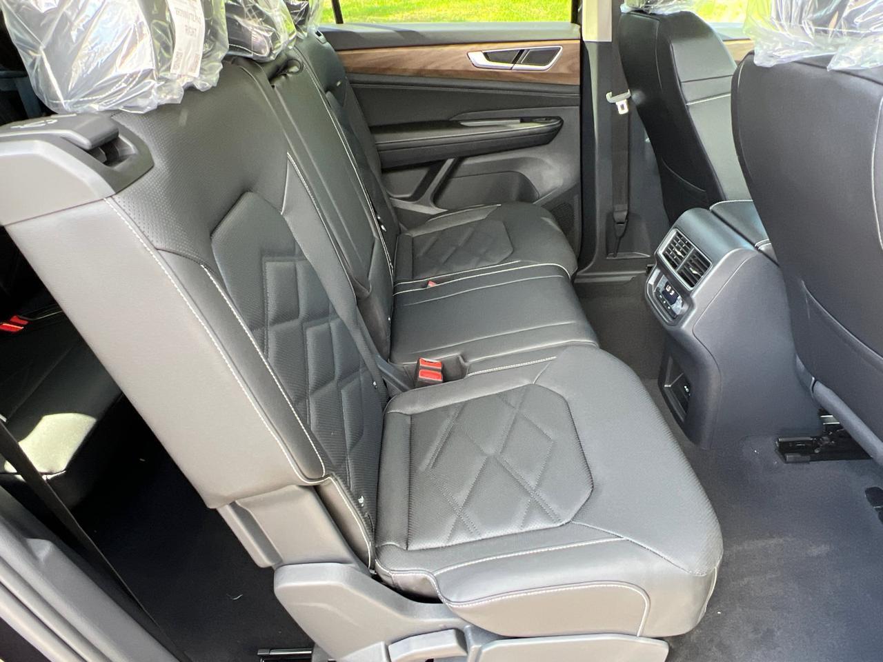 2026 Volkswagen Atlas 2.0T SE Hagerstown MD