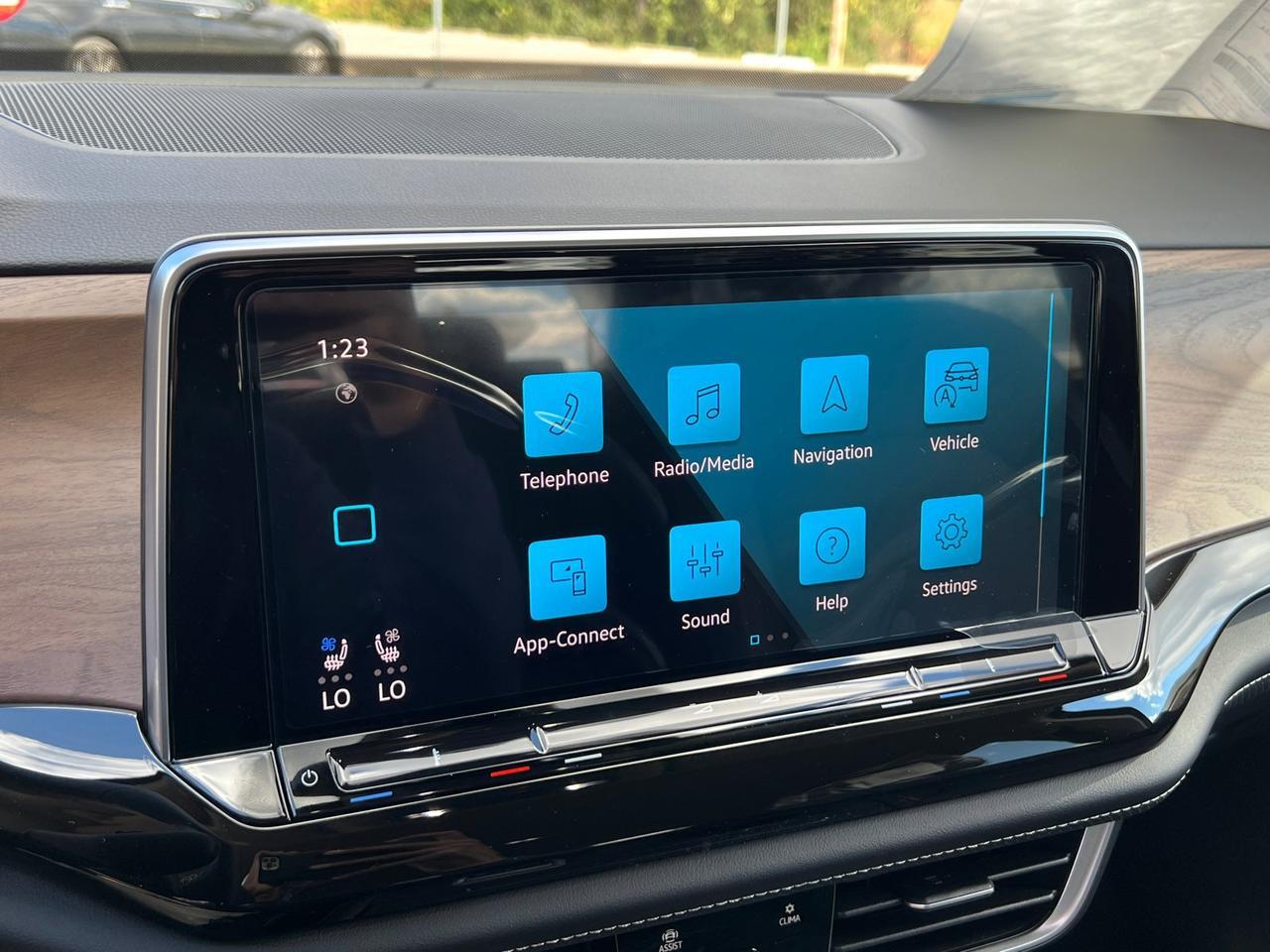 2026 Volkswagen Atlas 2.0T SE Hagerstown MD