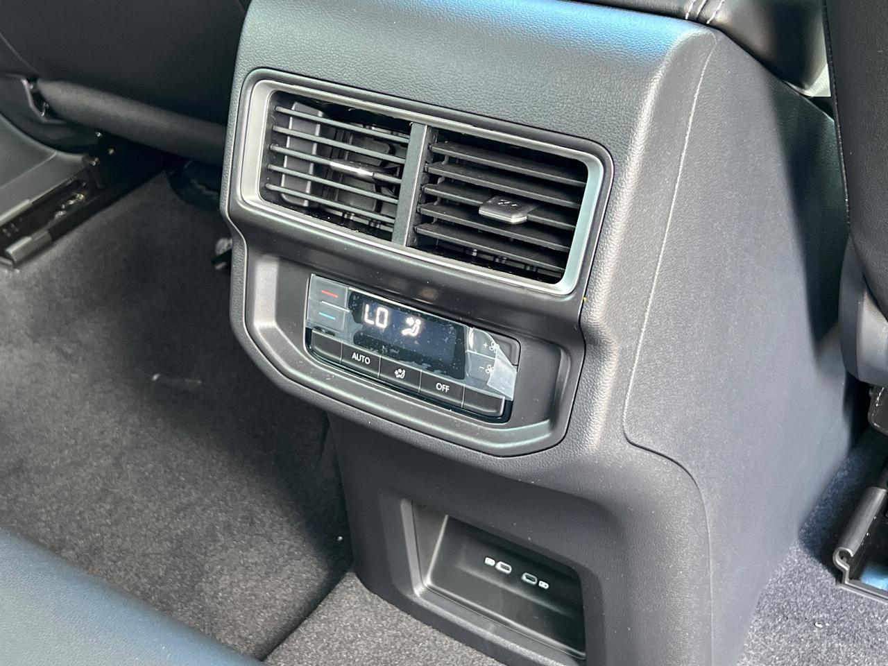 2026 Volkswagen Atlas 2.0T SE Hagerstown MD