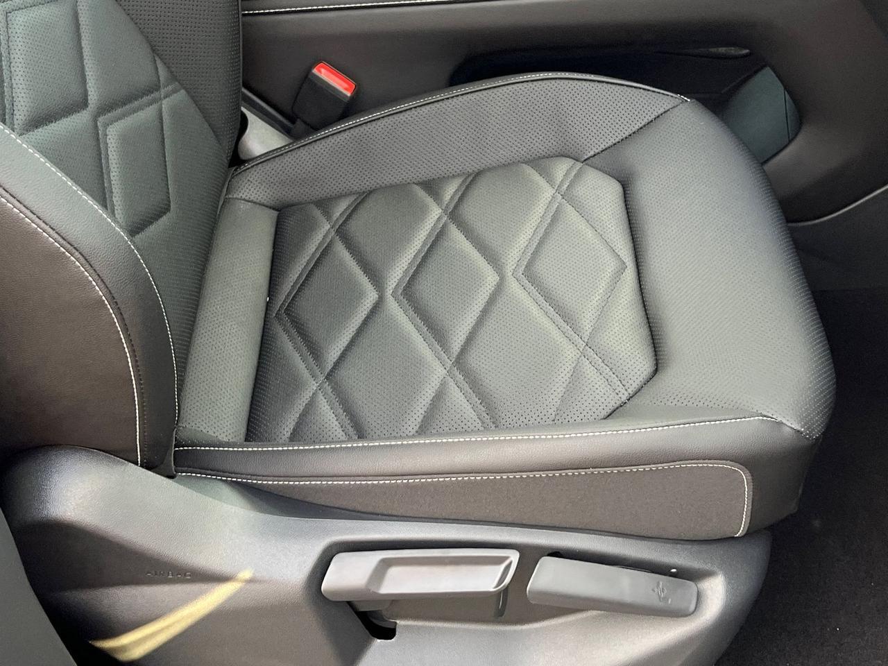 2026 Volkswagen Atlas 2.0T SE Hagerstown MD