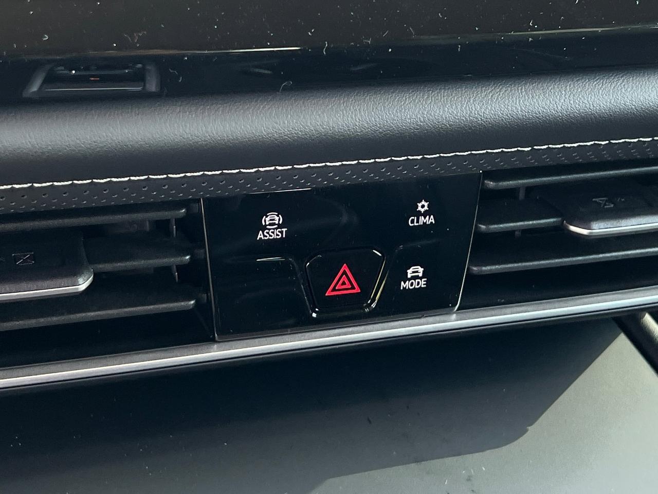 2026 Volkswagen Atlas 2.0T SE Hagerstown MD