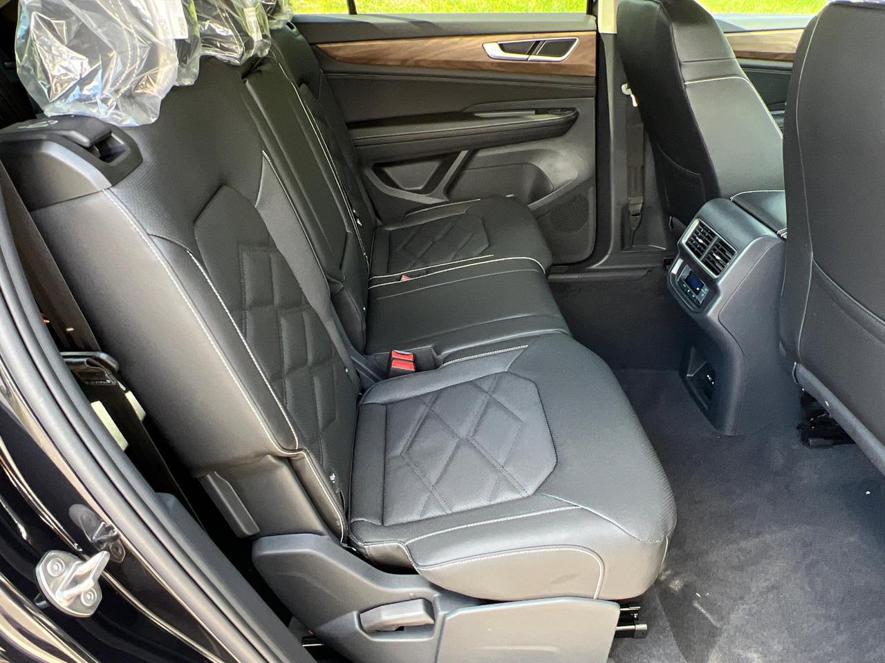 2026 Volkswagen Atlas 2.0T SE Hagerstown MD