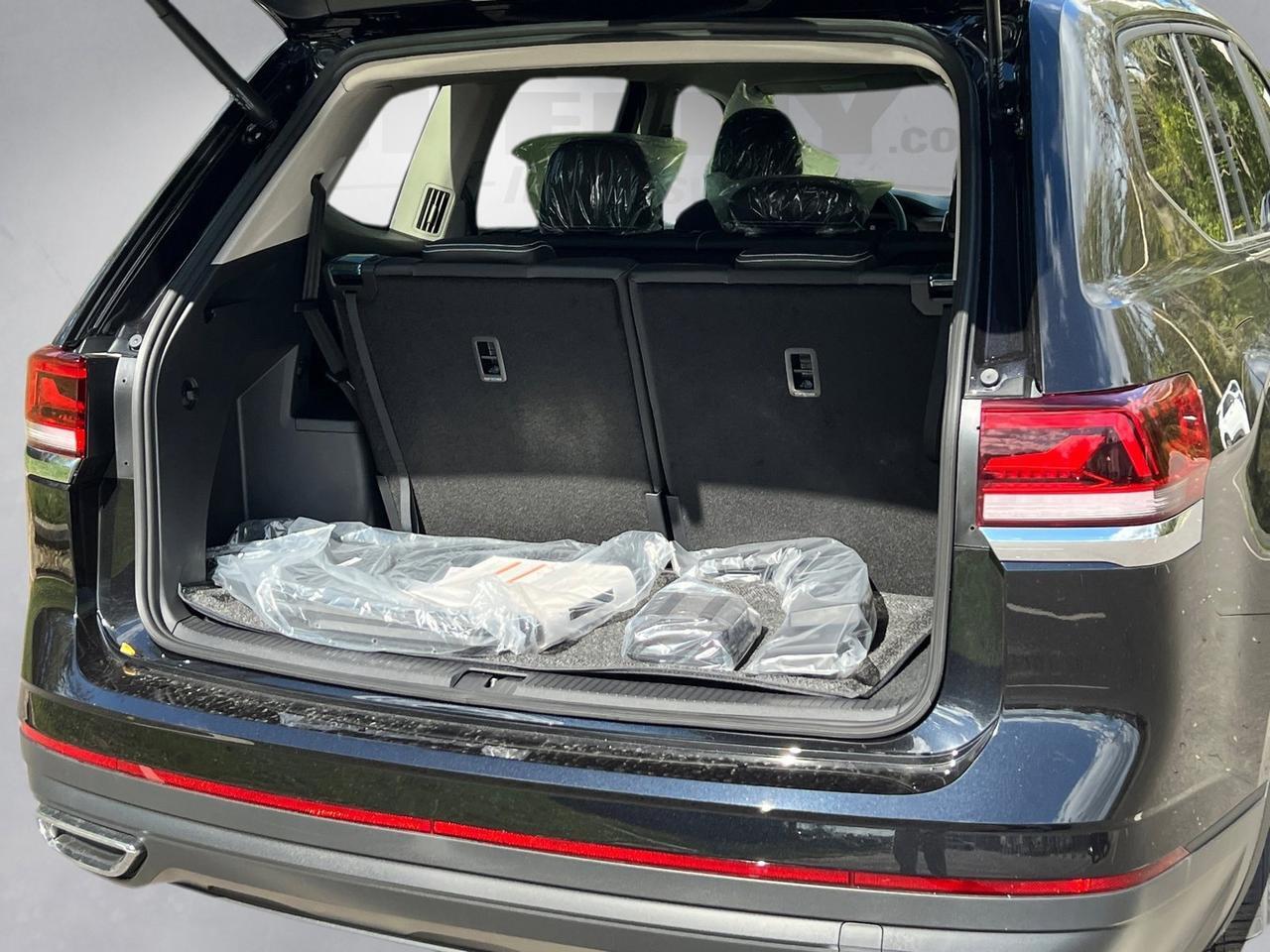 2026 Volkswagen Atlas 2.0T SE Hagerstown MD