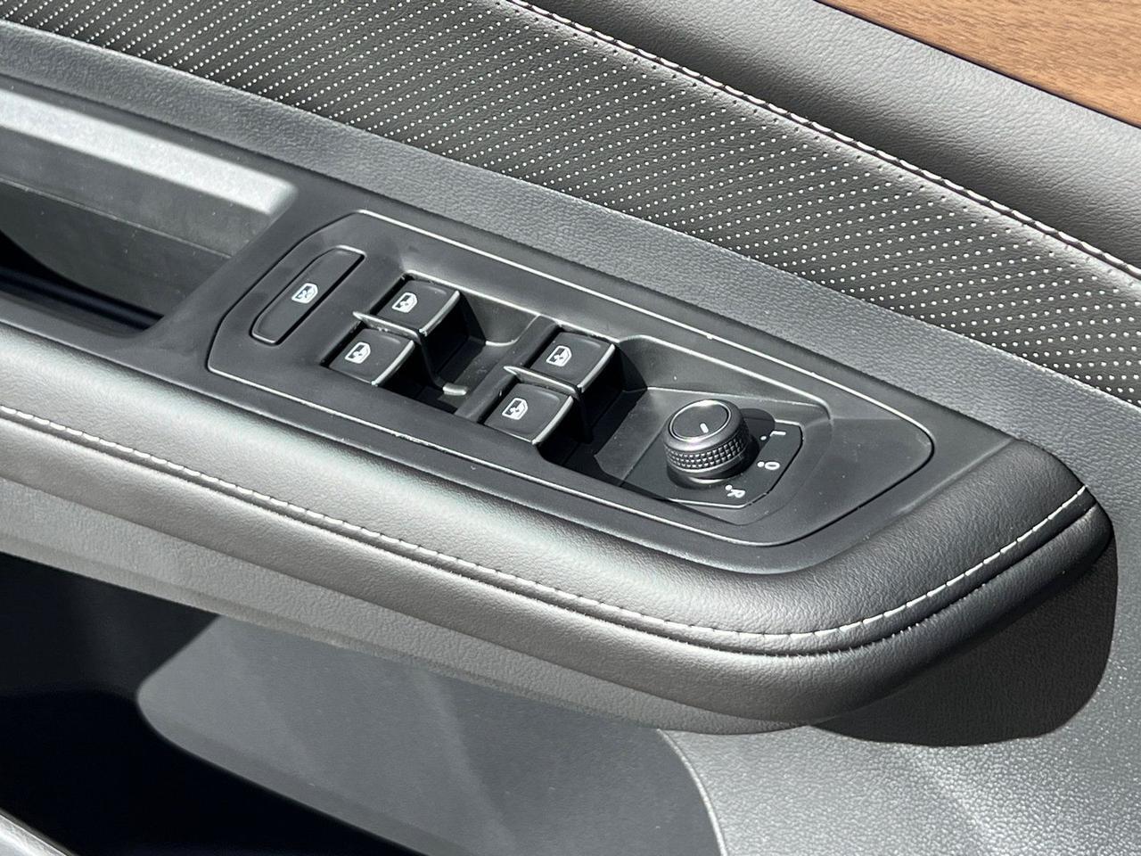 2026 Volkswagen Atlas 2.0T SE Hagerstown MD