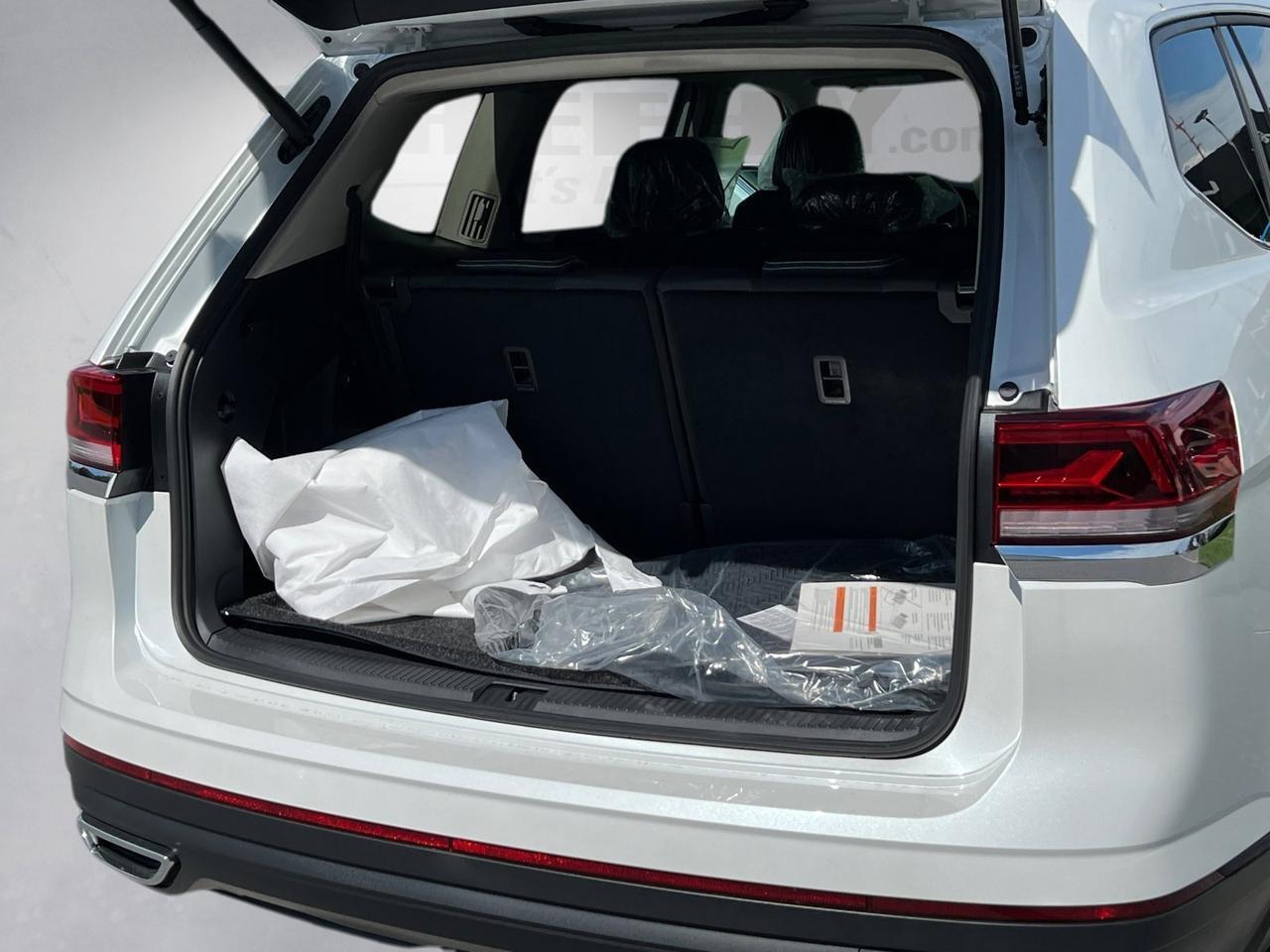 2026 Volkswagen Atlas 2.0T SE Hagerstown MD