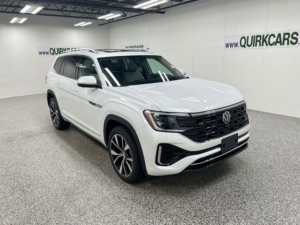 2026 Volkswagen Atlas 2.0T SEL Premium R-Line Oshkosh WI