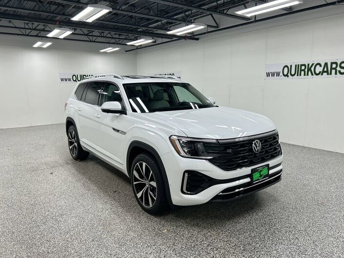 2026 Volkswagen Atlas 2.0T SEL Premium R-Line Oshkosh WI