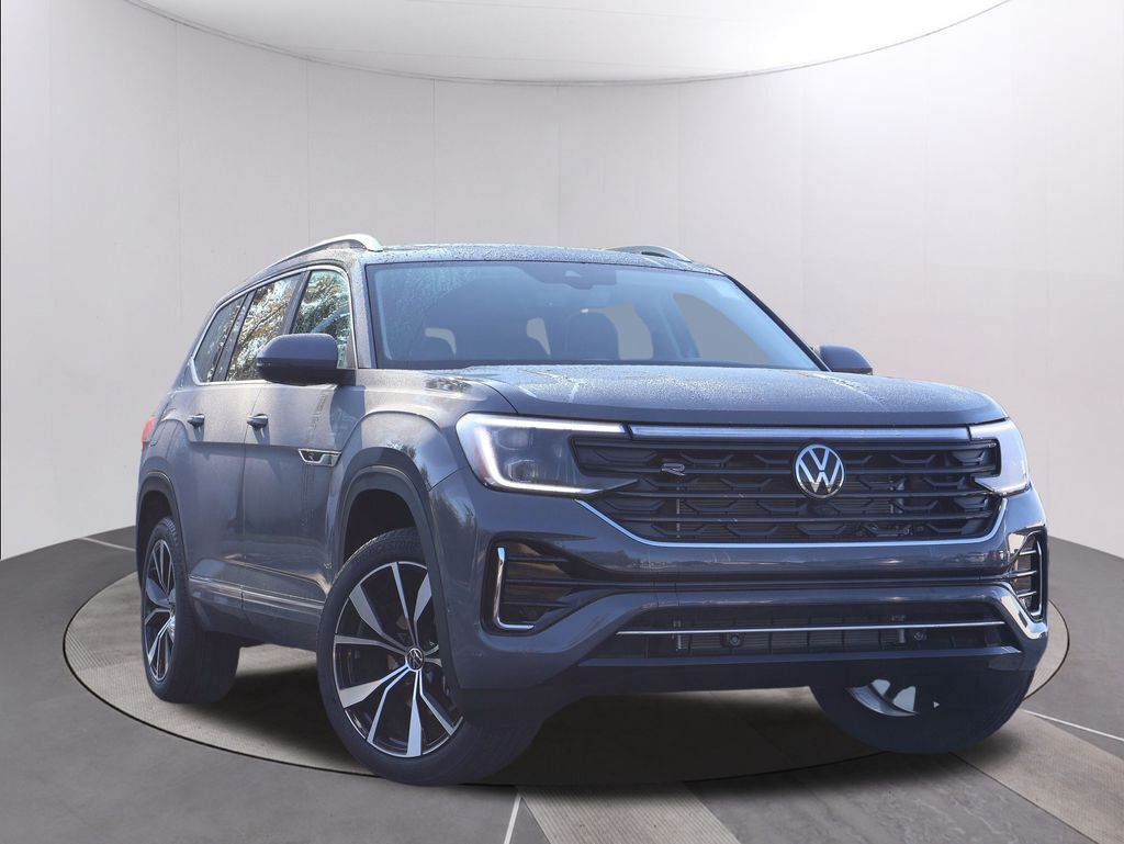 2026 Volkswagen Atlas 2.0T SEL Premium R-Line Oshkosh WI