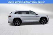 2026 Volkswagen Atlas 2.0T SEL Premium R-Line Oshkosh WI