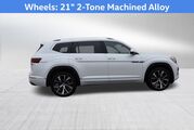 2026 Volkswagen Atlas 2.0T SEL Premium R-Line Oshkosh WI