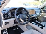 2026 Volkswagen Atlas 2.0T SEL Premium R-Line Oshkosh WI 2026 Volkswagen Atlas 2.0T SEL Premium R-Line Oshkosh WI