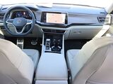 2026 Volkswagen Atlas 2.0T SEL Premium R-Line Oshkosh WI 2026 Volkswagen Atlas 2.0T SEL Premium R-Line Oshkosh WI
